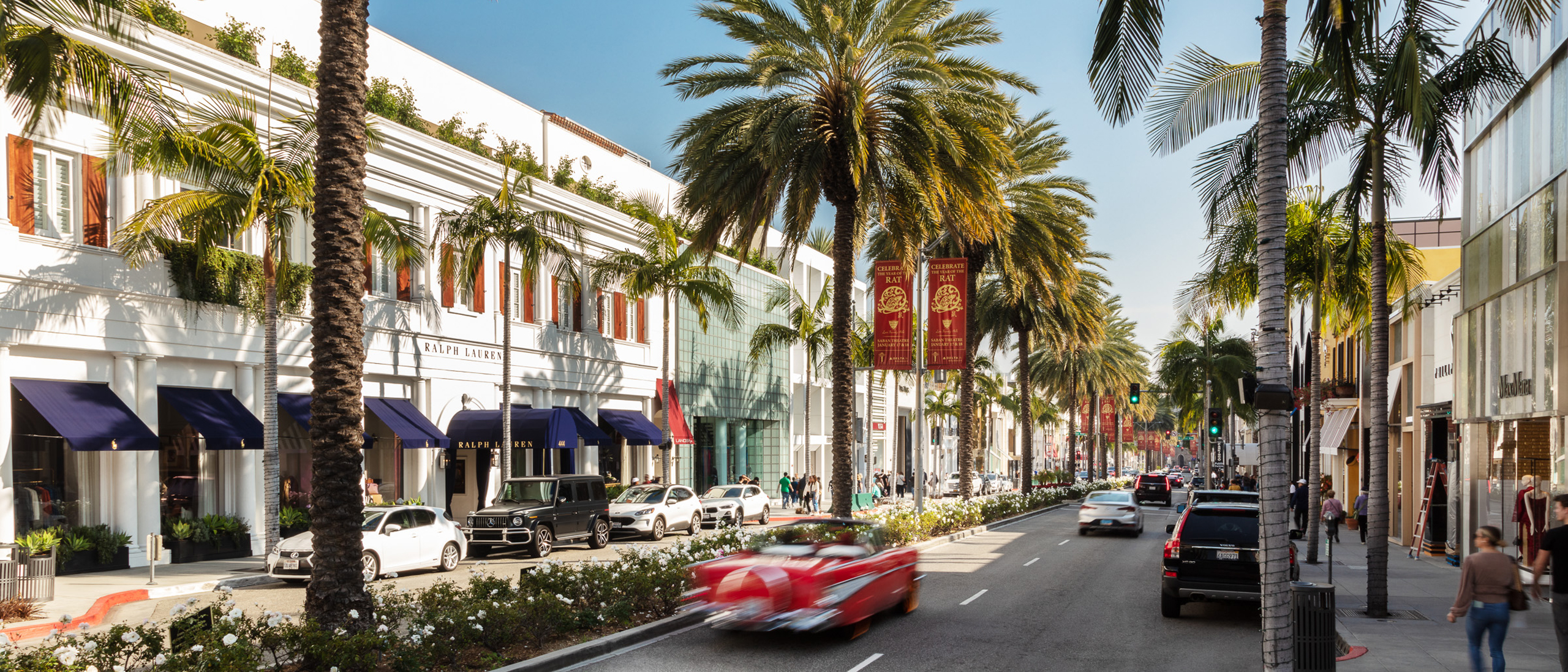 Shopping itineraries in Saks Fifth Avenue(Beverly Hills) in